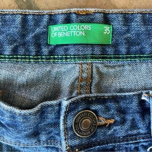 Men’s United Colors of Benetton denim.